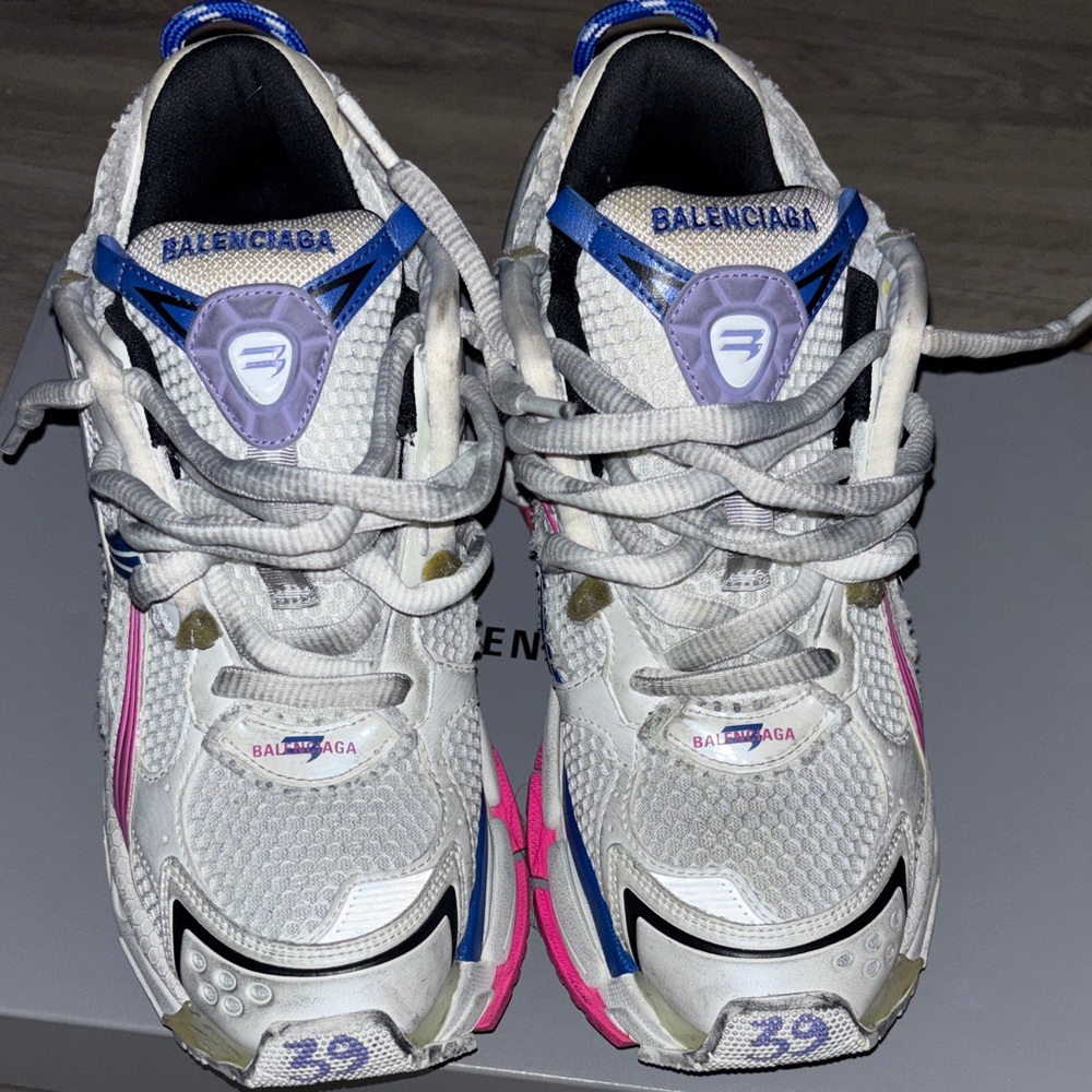 Balenciaga White and Pink Athletic Shoes